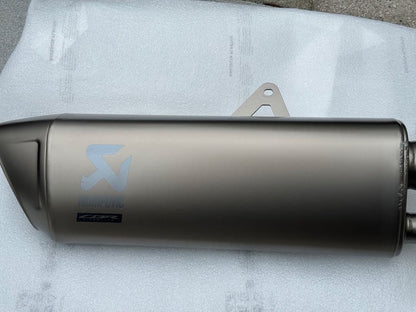 Akrapovic Slip-On Exhaust Muffler for Honda OEM CBR1000RR-R Fireblade