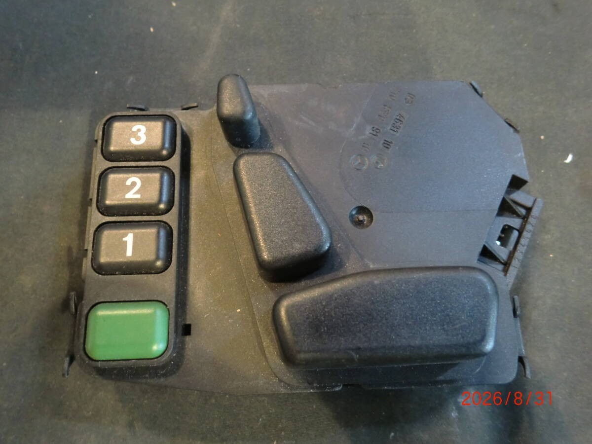 Mercedez W210 W208 CLK430 CLK320 Seat Control Switch Unit 2108209110 OEM 99-02