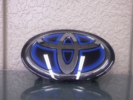 90975-02161 OEM Toyota C-HR Corolla Cross Front Emblem Genuine NEW