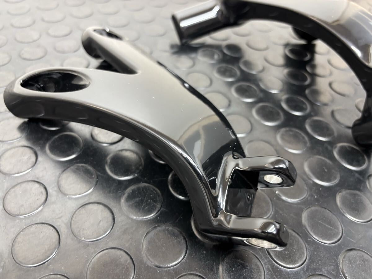 Harley-Davidson FLSB Sport Glide 2018-2024 Footpeg Mount Bracket Genuine OEM