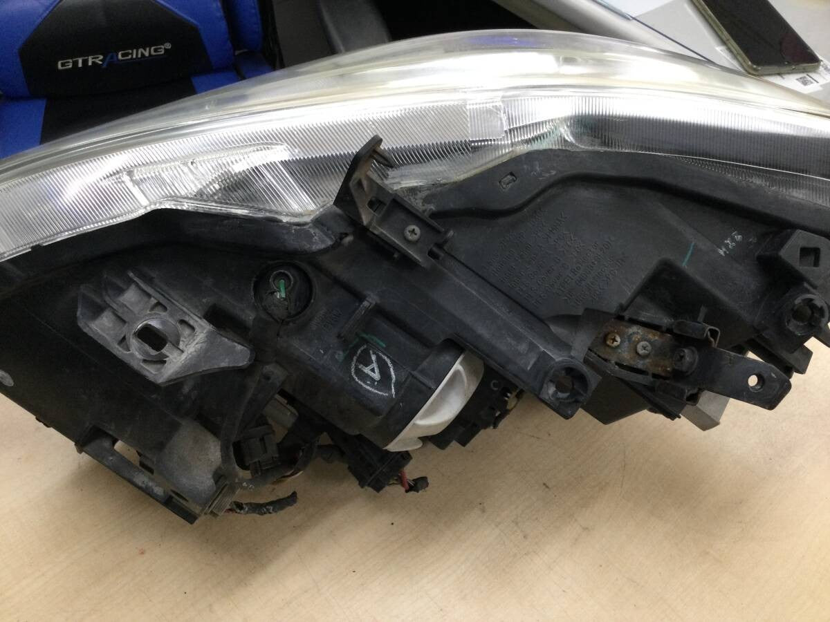 Nissan Infiniti M37 Fuga Y51 2009-2015 HID Right Headlights AFS KOITO 100‑23035