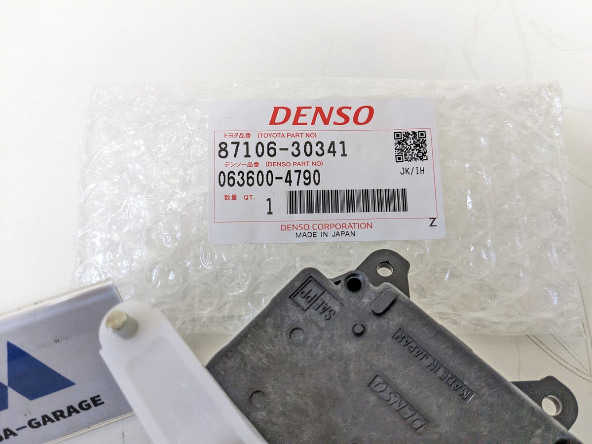 87106-30341 TOYOTA LEXUS Genuine IS300 Climate Temp Control Heater Servo Motor