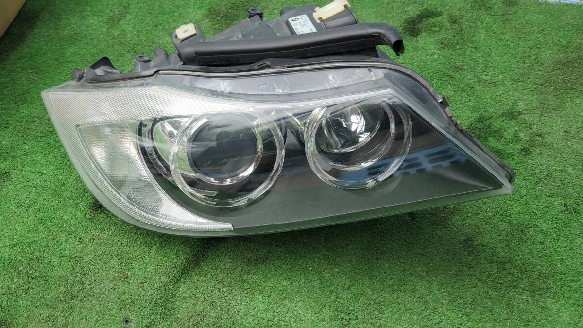 BMW E90 E91 3 Series Genuine HID Xenon Headlights Headlamps, Left/Right set