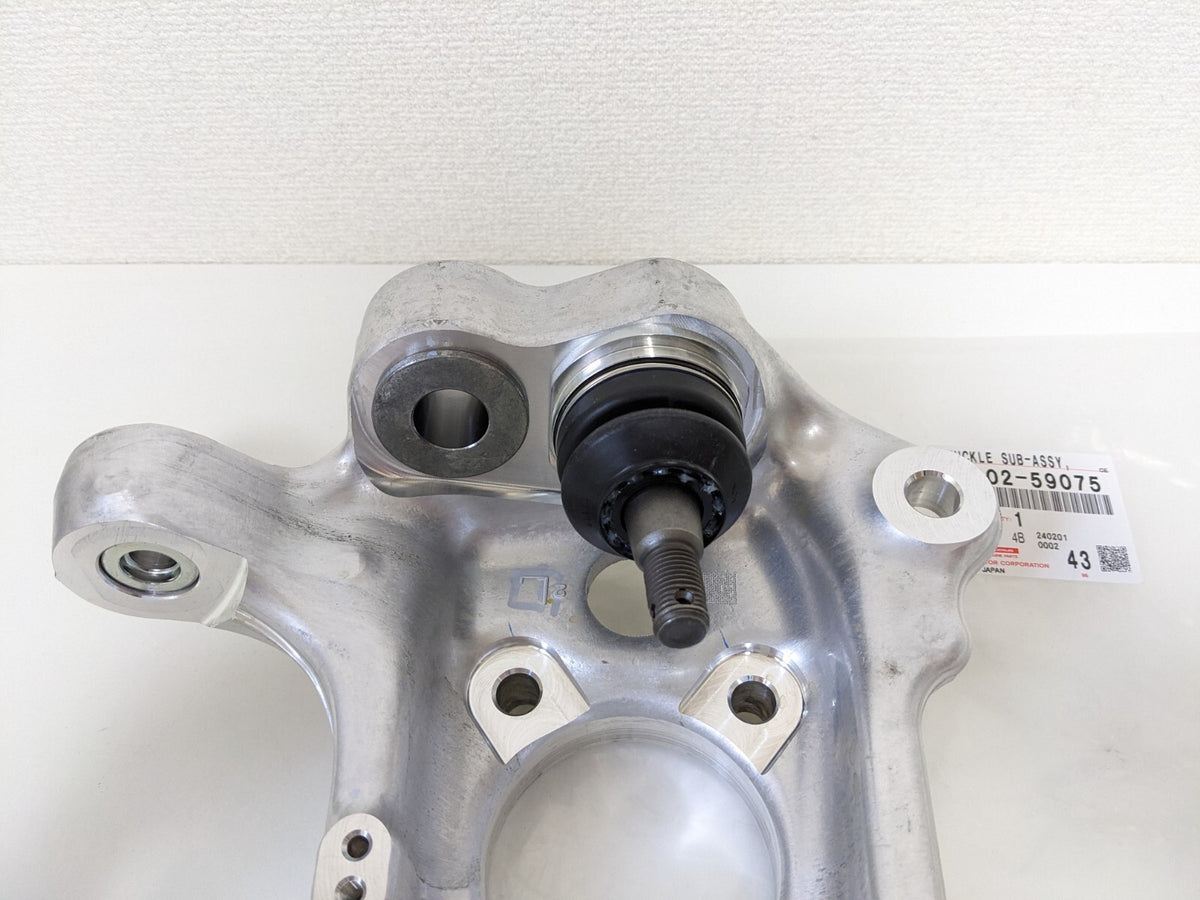Genuine Lexus LS460 LS600h Spindle Knuckle Steering LH & RH Set OEM