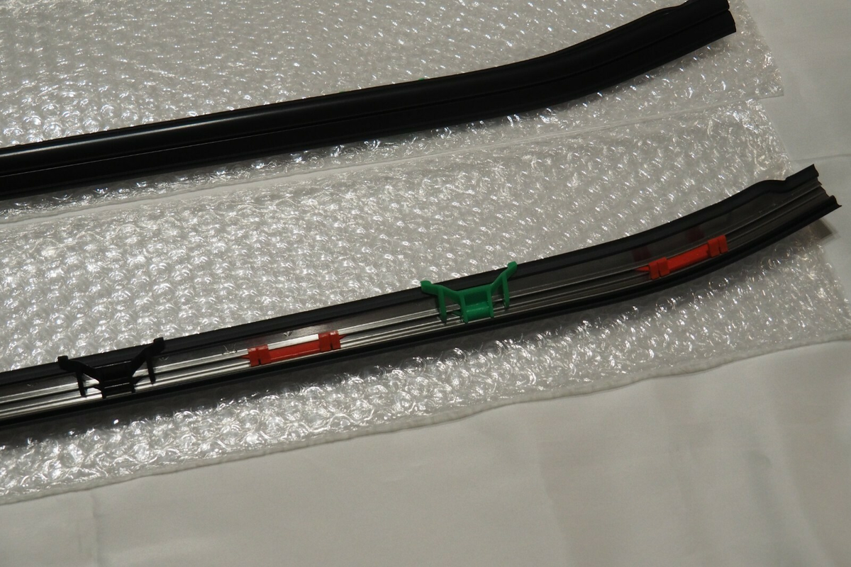 HONDA Genuine INTEGRA TYPE R DC2 Front Windshield Molding Left Right  Upper  Set
