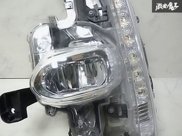 Toyota Prius Prime PHV ZVW52 2017-2023 Left Front Turn Signal Fog Light OEM JDM
