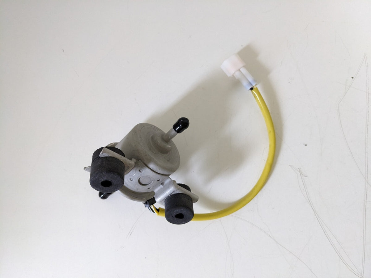 SUBARU Genuine NEW Fuel Pump SAMBAR Truck Van Dias KS3 KS4 KV3 JDM 42021TA041