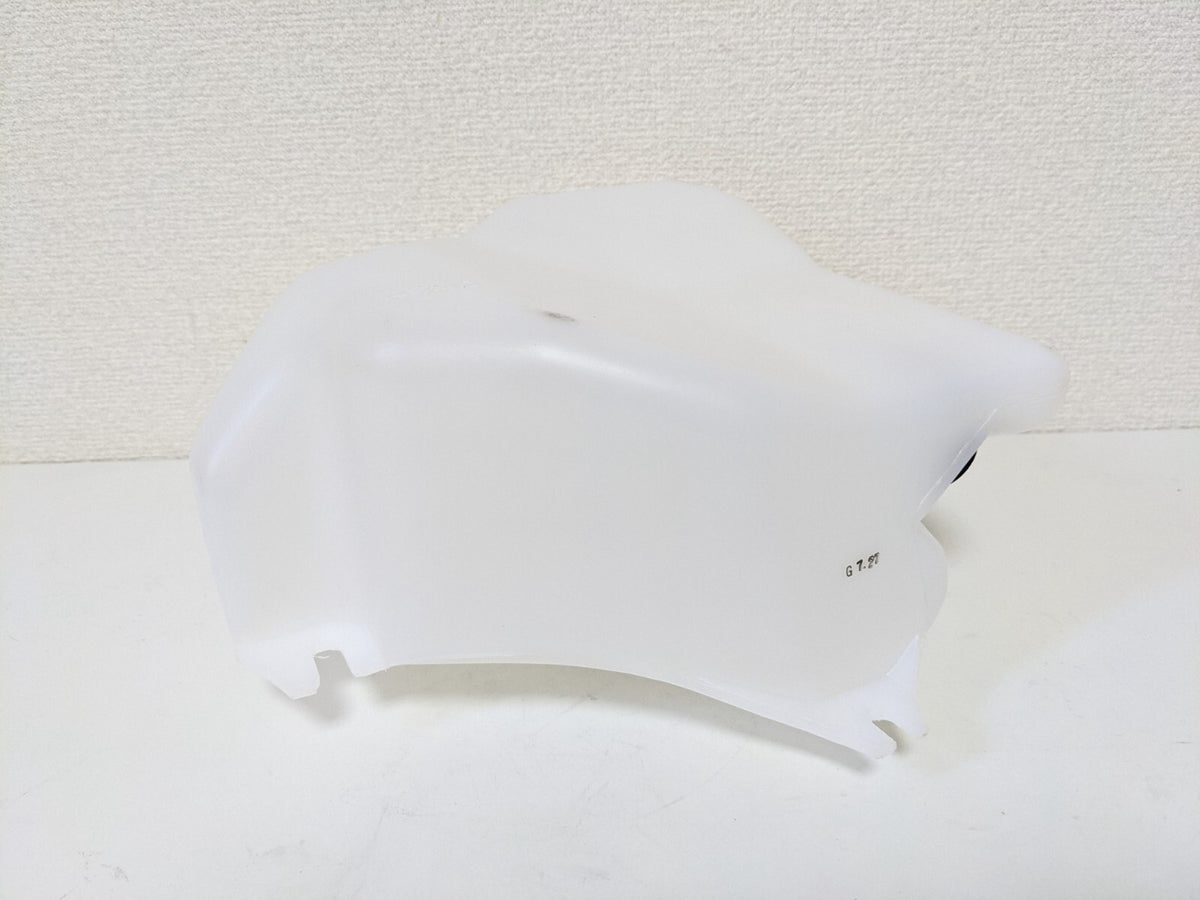 Genuine LAND CRUISER BJ60 FJ62 HJ61 FJ60 HJ60 Windshield Washer Tank F/S Toyota