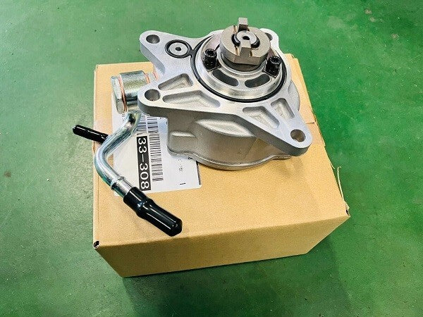 SH15-18-G00A Mazda Genuine Vacuum Pump - Mazda6 GJ CX-5 3 2.2 Diesel SKYACTIV