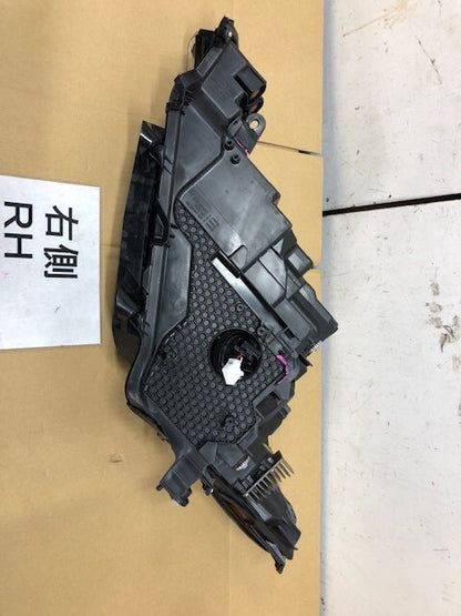 Toyota HARRIER Venza AXUH85W Right Headlight LED KOITO48-233 81145-48J10