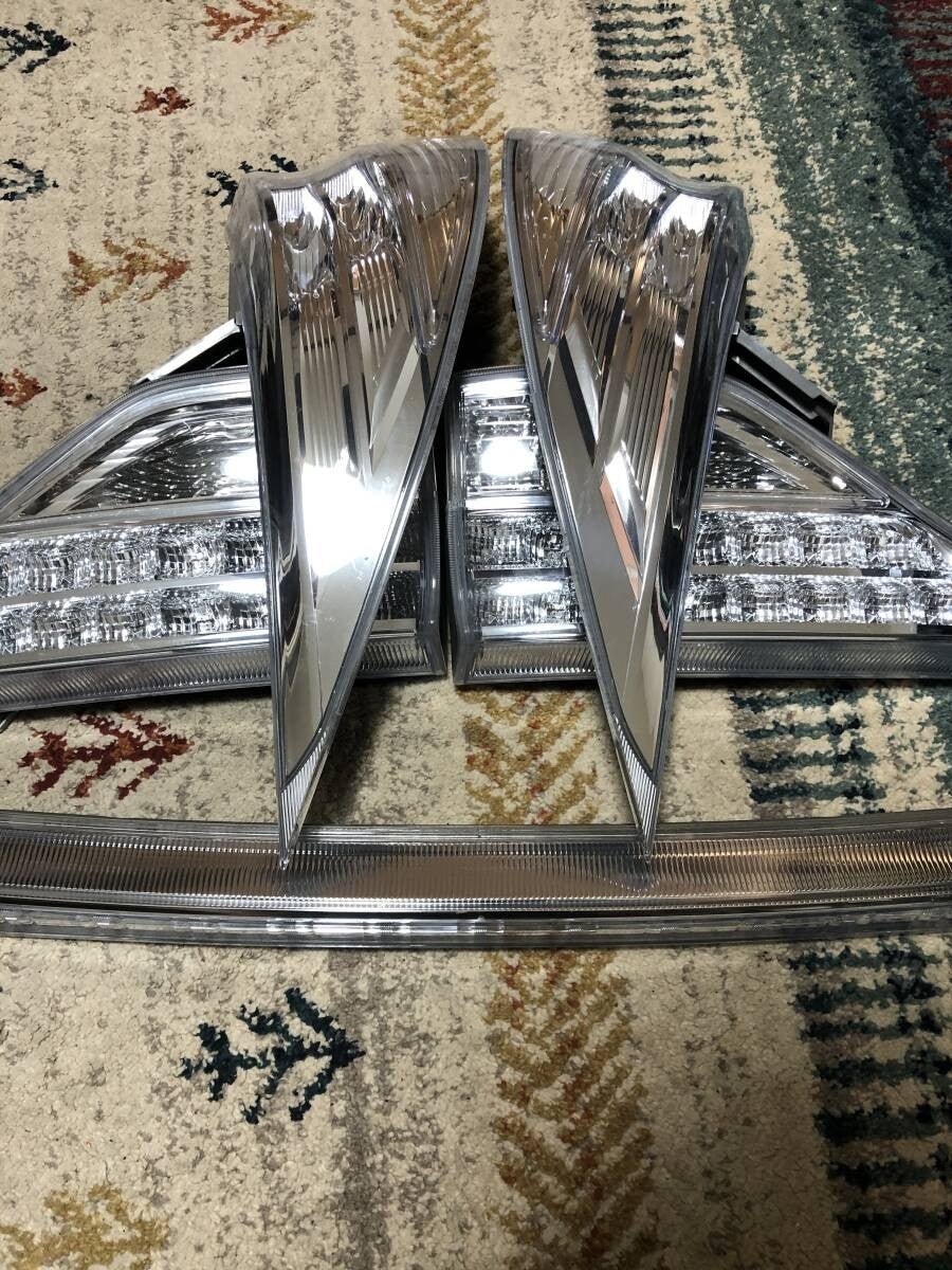 Toyota Estima Previa AHR20W ACR50W 2008-2016 Clear Tail Light Lamp OEM JDM