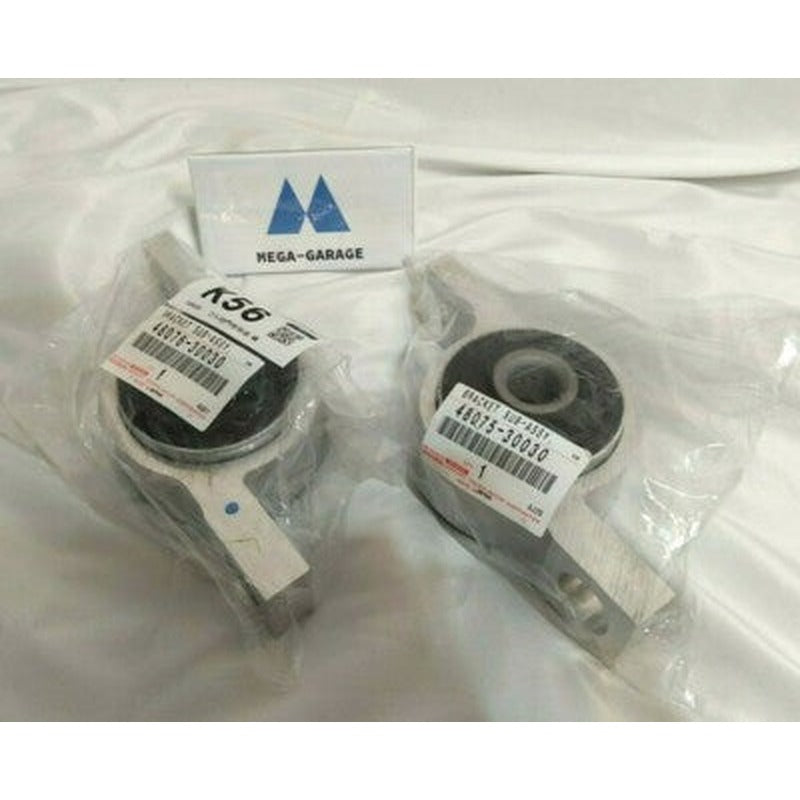 Lexus Front Lower Control Arm Bushing Set Genuine 48075-30030 48076-30030